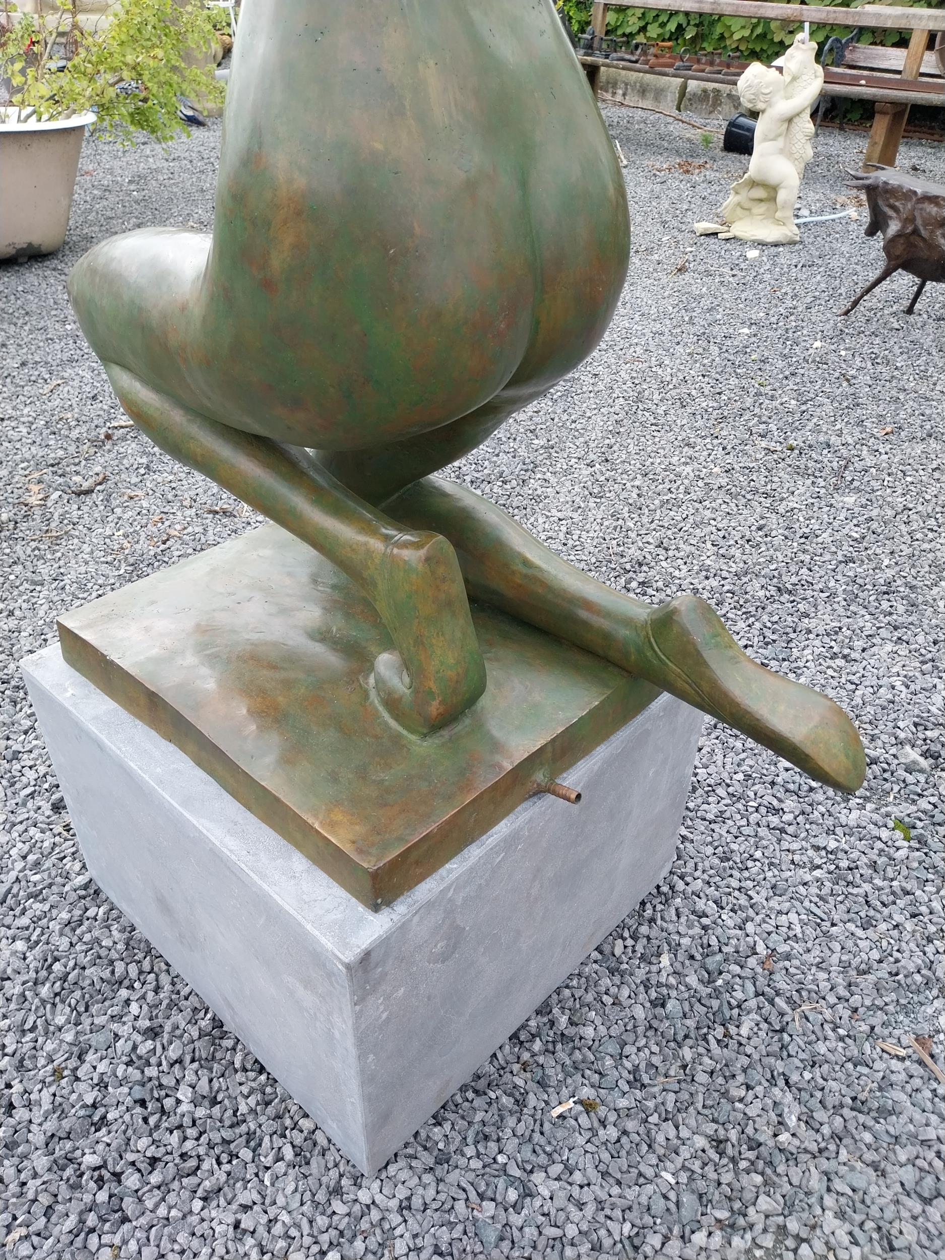 Exceptional quality bronze water feature or bird bath depicting an Art Deco lady raised on slate - Image 5 of 12