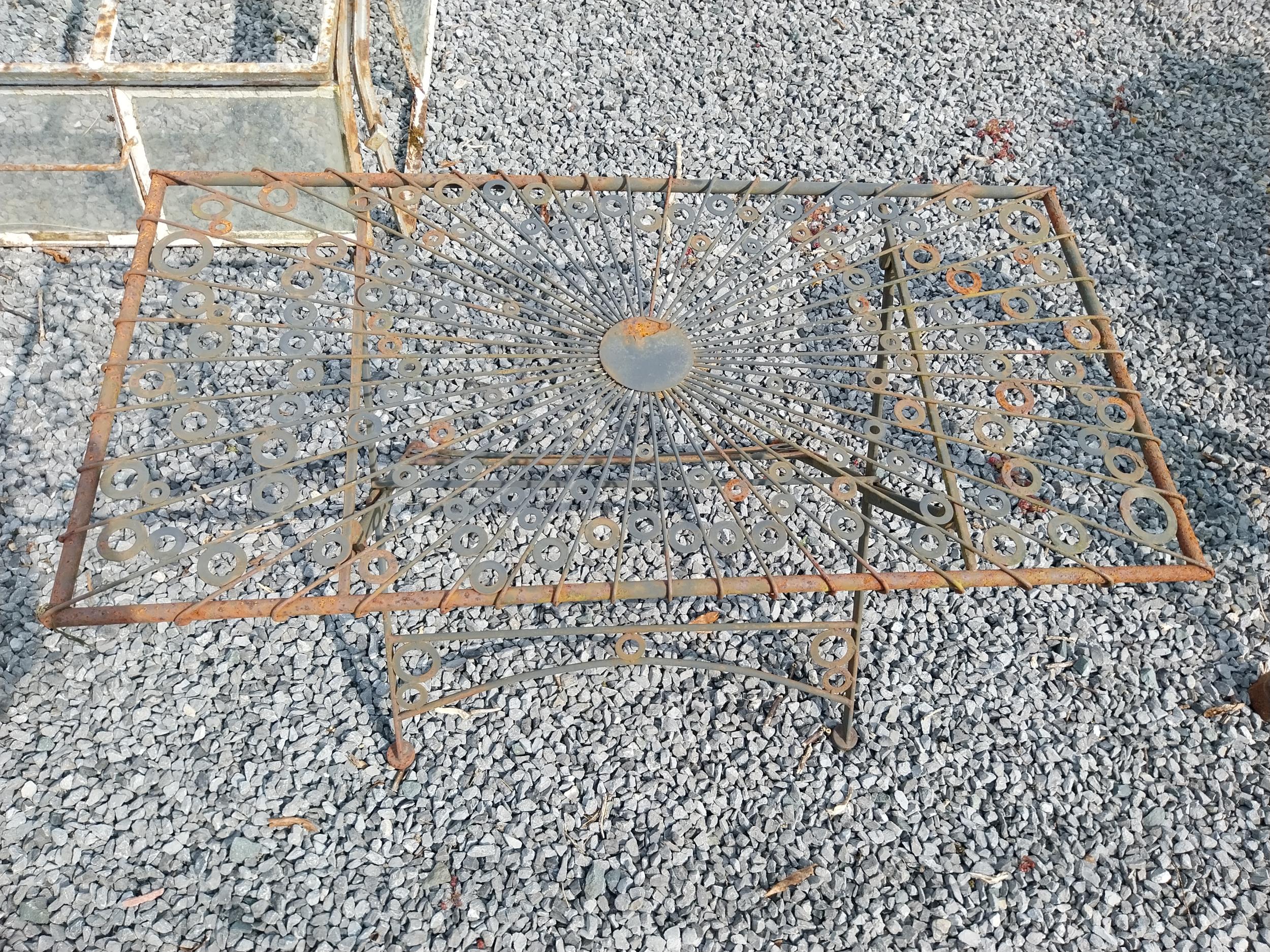 Metal wire coffee table {49 cm H x 90 cm W x 46 cm D}. - Image 2 of 6