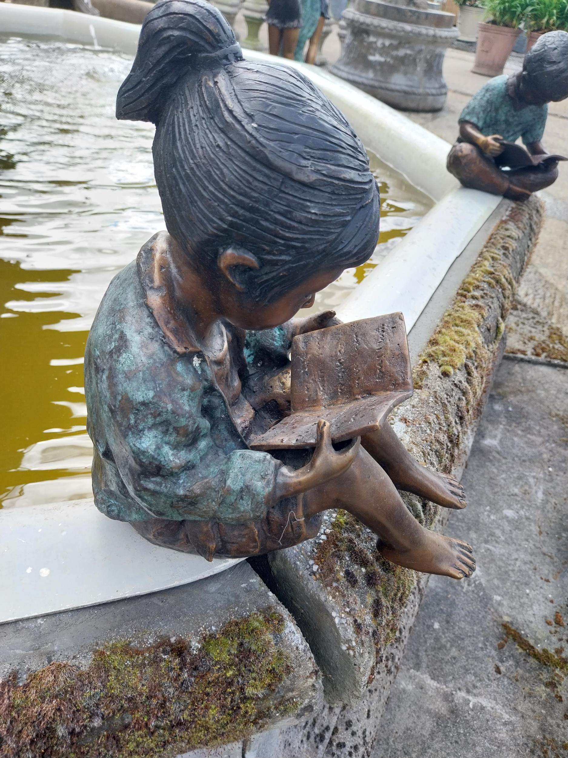 Good quality bronze figure of a Girl reading {33 cm H x 20 cm W x 28 cm D}. - Image 3 of 4