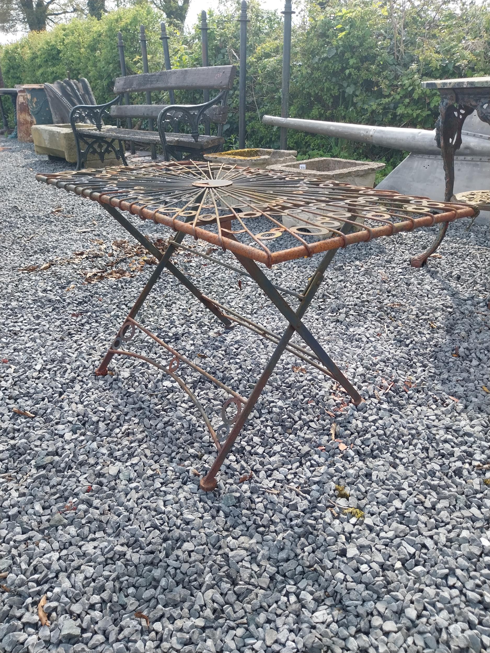 Metal wire coffee table {49 cm H x 90 cm W x 46 cm D}. - Image 6 of 6