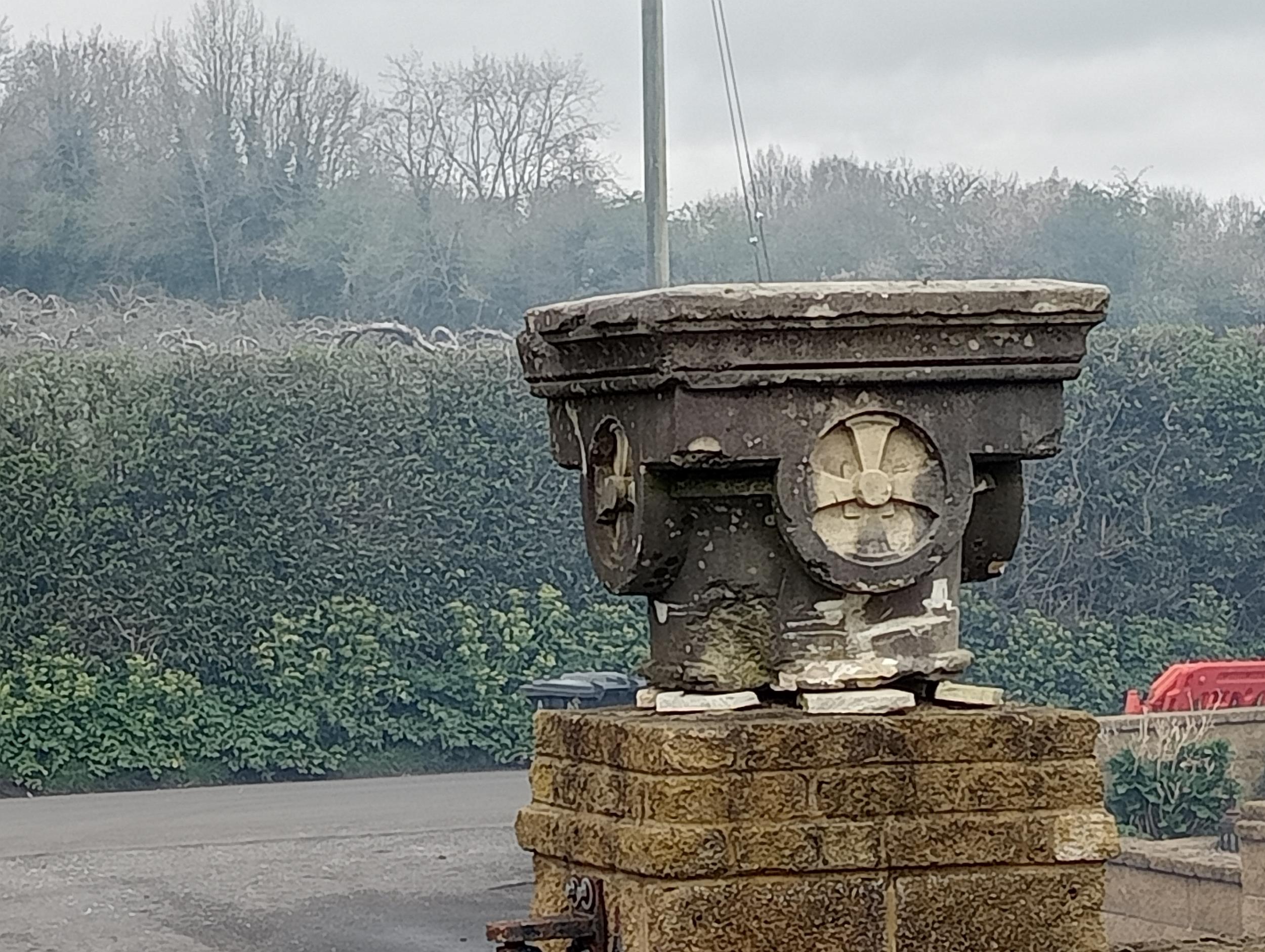 Pair of 19th C sandstone heads decorated with an encircled cross in all faces {H 60cm x 75cm - Image 6 of 6