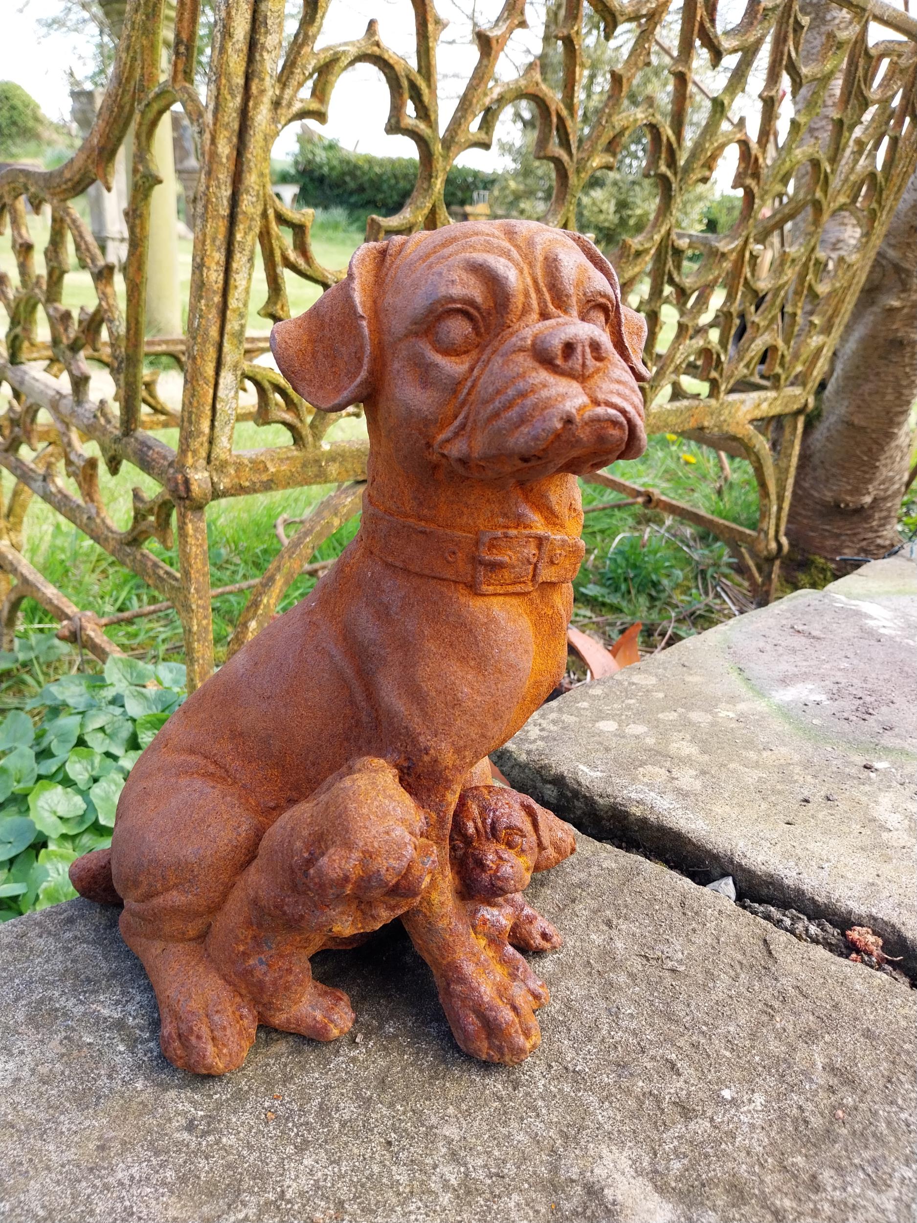 Good quality cast iron statuette of Pug and her pups {32 cm H x 24 cm W x 19 cm D}. - Bild 2 aus 5