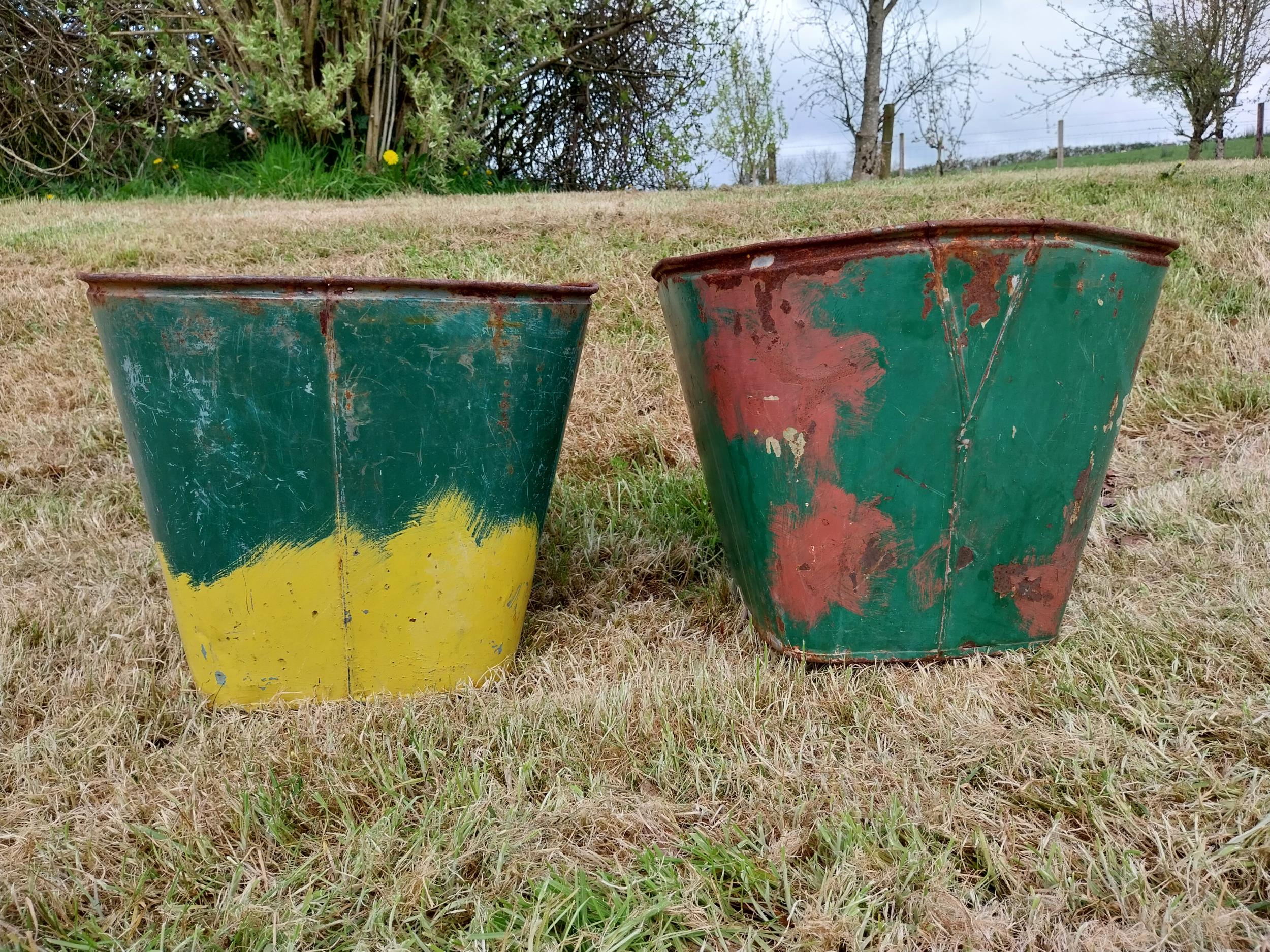 Pair of 20th C tin garden planters {31 cm H x 34 cm W x 39 cm D}. - Image 4 of 4