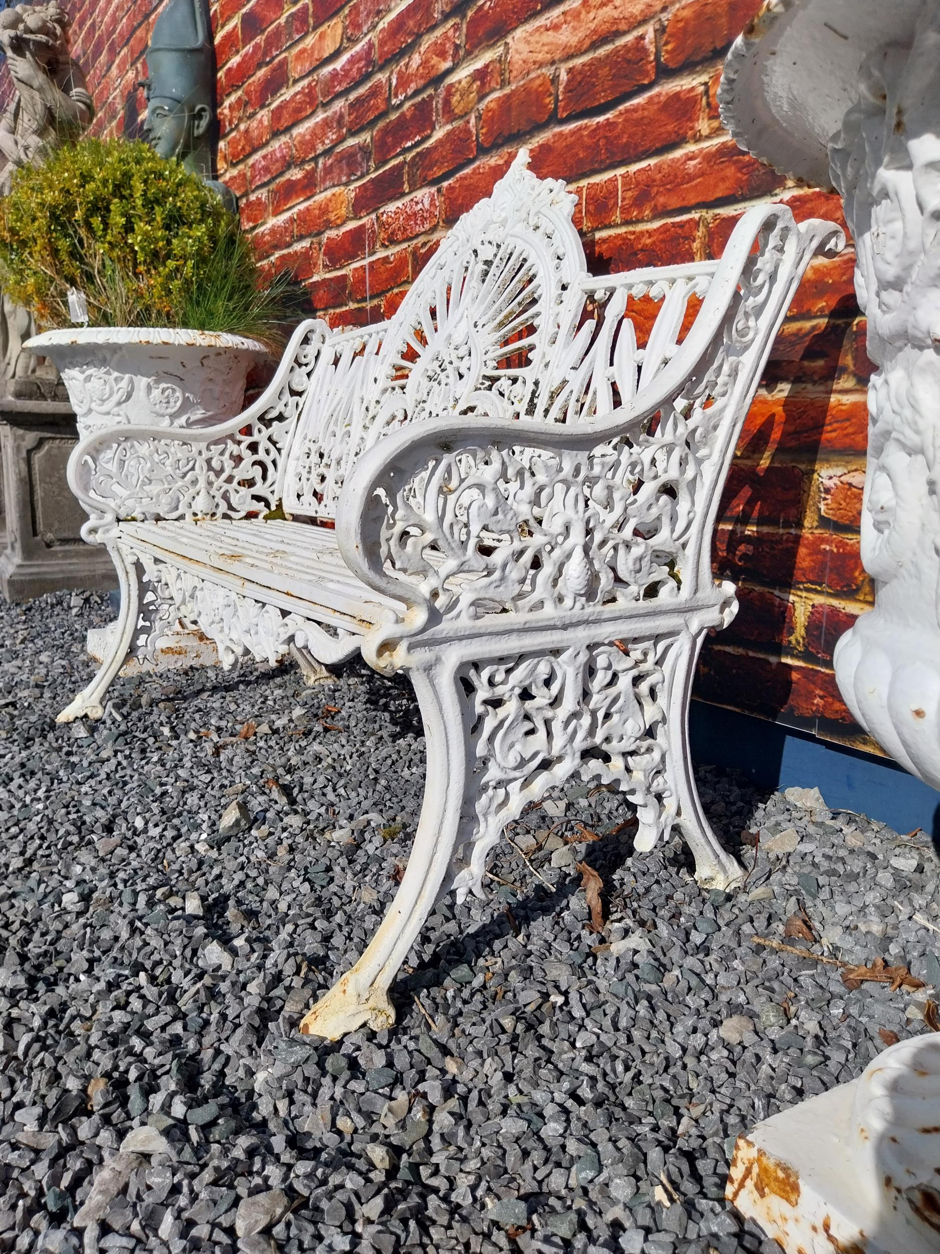 Good quality Pierce Wexford cast iron garden bench {94 cm H x 119 cm W x 62 cm D}. - Image 5 of 8