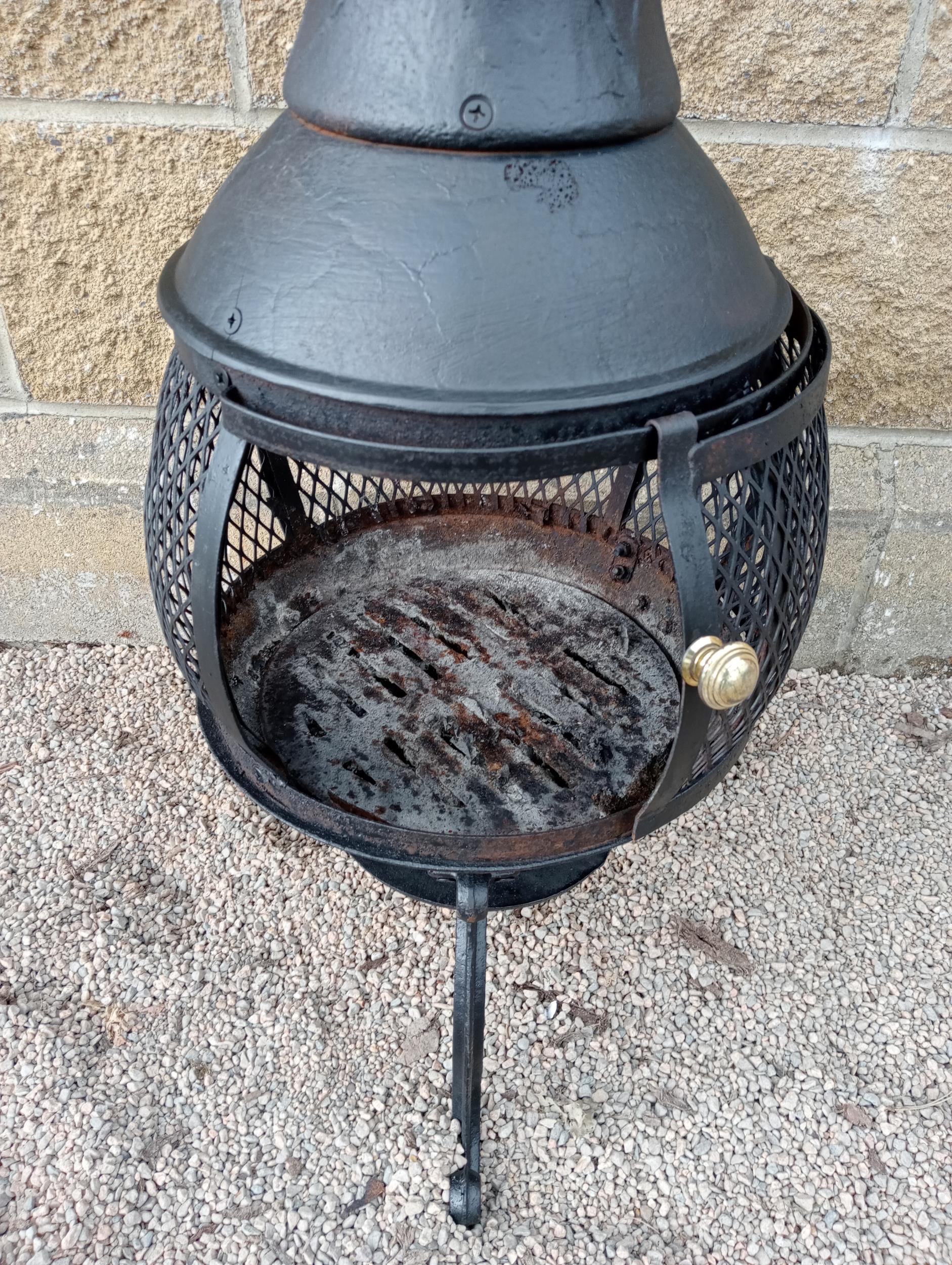 Cast iron Chiminea {H 90cm x Dia 40cm }. (NOT AVAILABLE TO VIEW IN PERSON) - Bild 2 aus 3