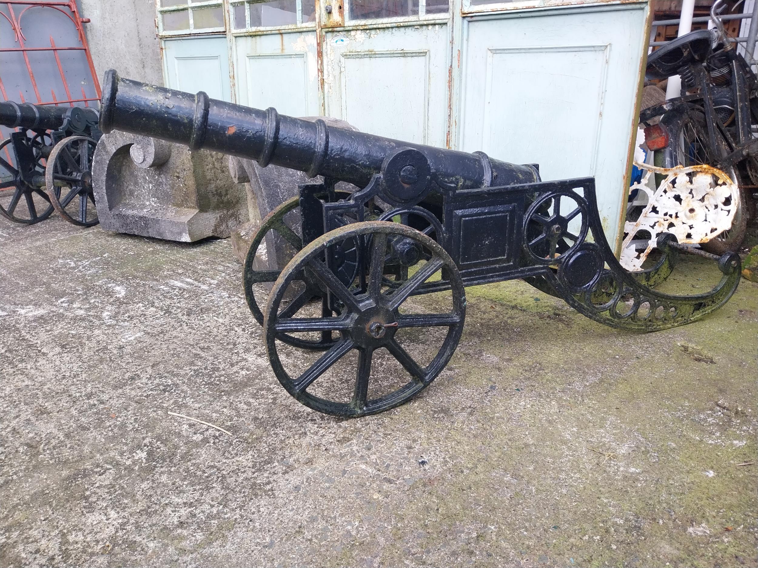 Pair of decorative cast iron cannons in the Victorian style {71 cm H x 42 cm W x 160 cm D}. - Image 3 of 6