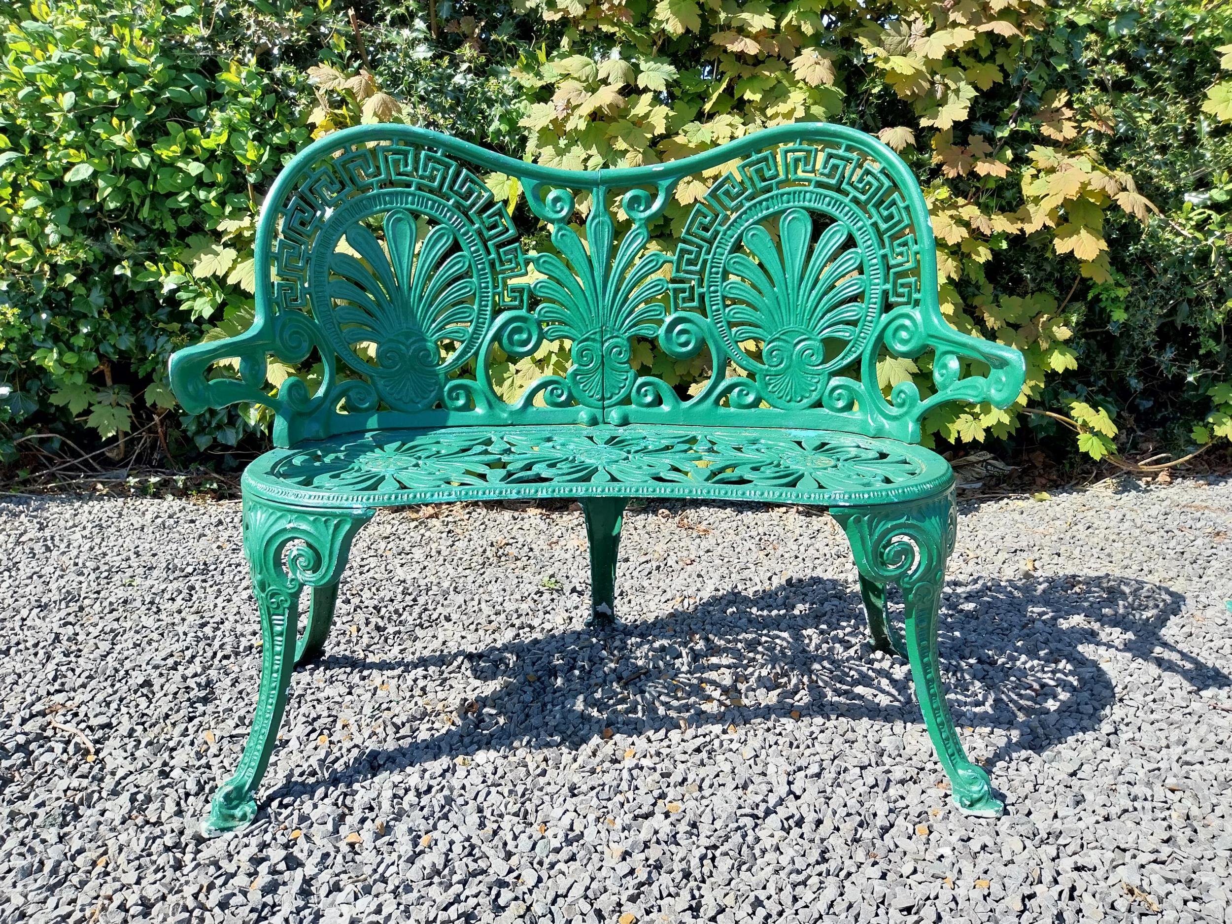 Decorative painted aluminium garden bench and two matching chairs in the Coalbrookdale style { - Image 8 of 10