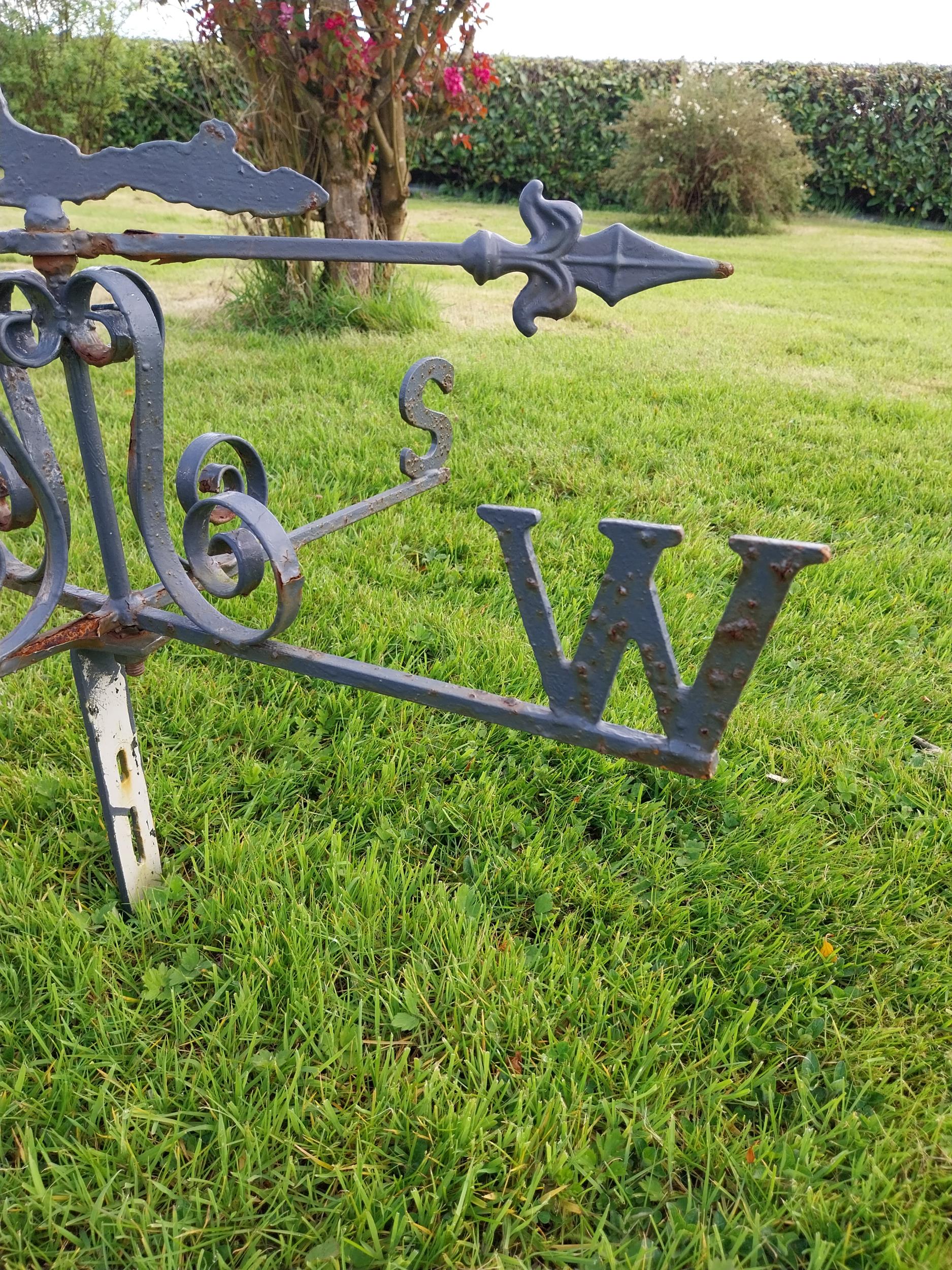 Wrought iron weather vane Golfer {93 cm H x 80 cm W x 80 cm D}. - Image 2 of 4