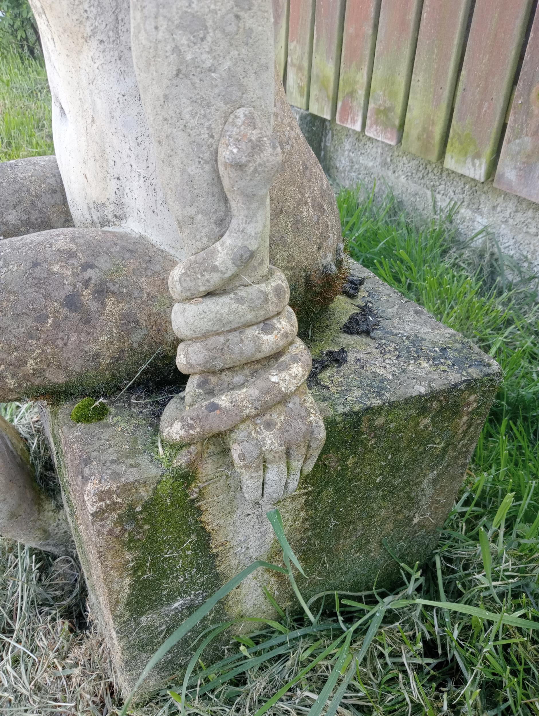 Stone statue of Eve { 115cm x W 50cm x D 60cm }. (NOT AVAILABLE TO VIEW IN PERSON) - Image 3 of 6