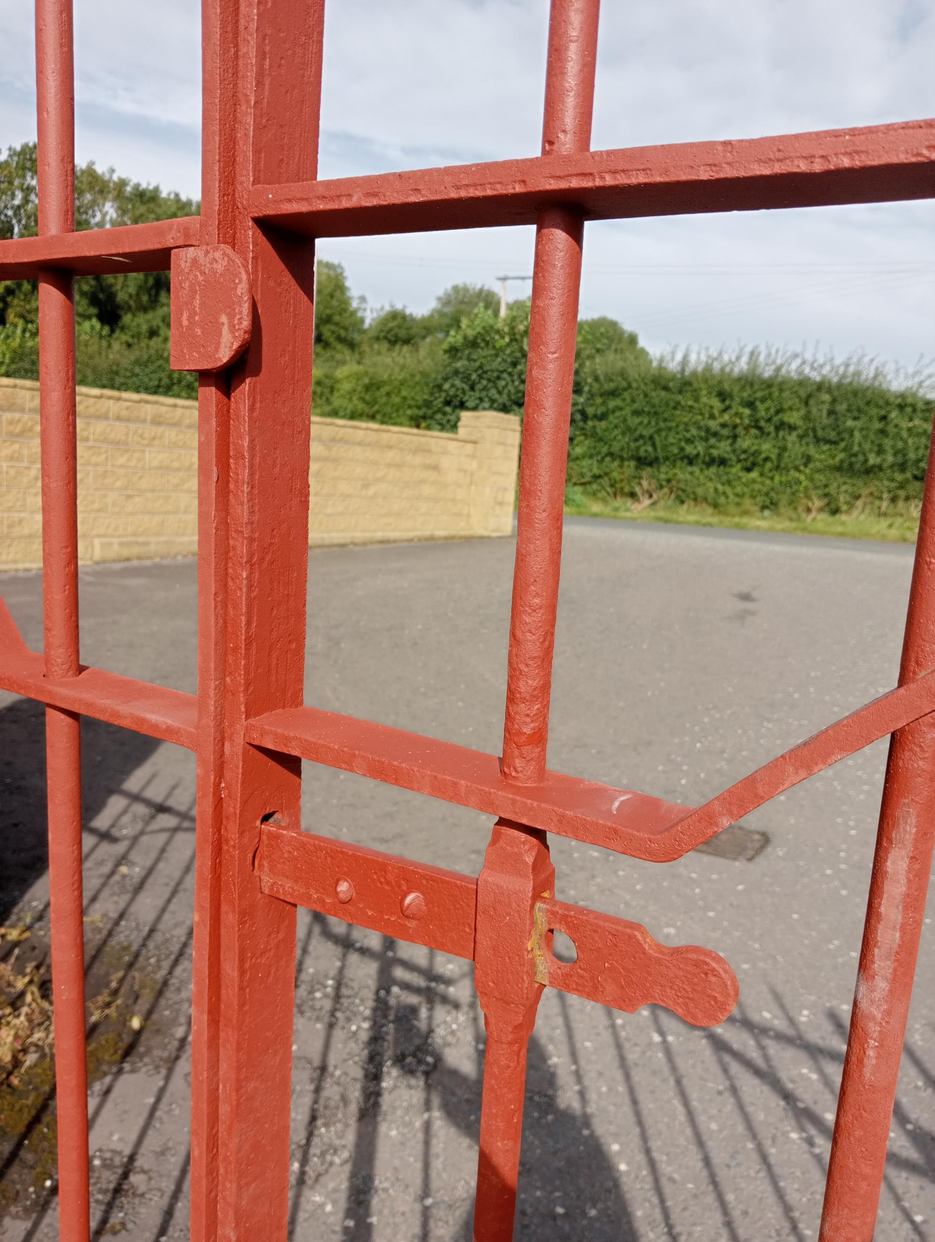 Pair of wrought iron entrance gates and a pedestrian gate arch design {Entrance H 179cm x W 313cm - Image 4 of 4