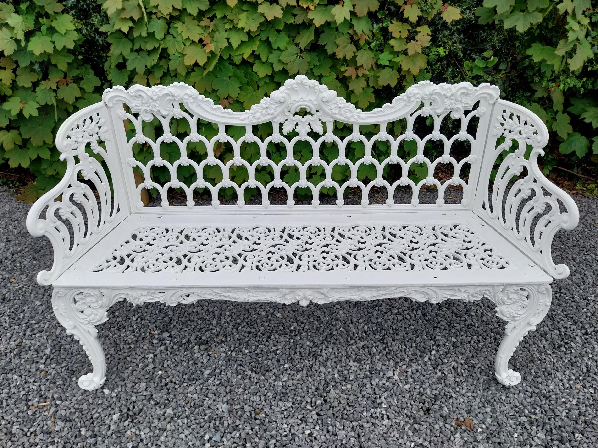 Decorative French cast iron three seater garden bench {95 cm H x 158 cm W X 44 cm D}. - Image 5 of 6