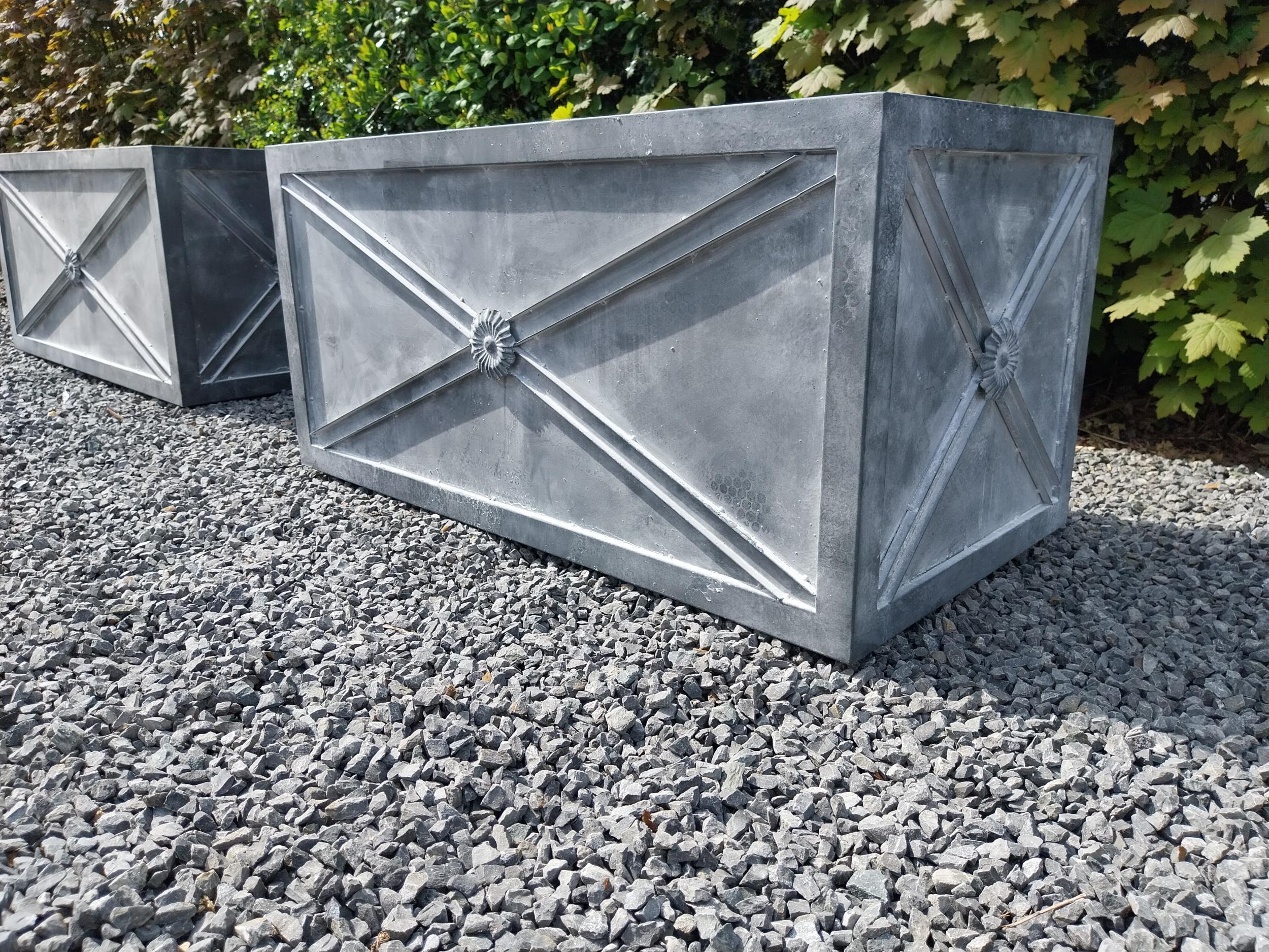 Pair of good quality metal rectangular planters with lead effect in the Georgian style {49 cm H x - Image 5 of 6