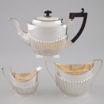 Late Victorian Silver Tea Service, Stokes & Ireland, Ltd., London, 1899, teapot height 6.6 in — 16.8