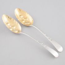 Pair of George III Silver Berry Spoons, William Eley I & William Fearn, London, 1815, length 8.5 in