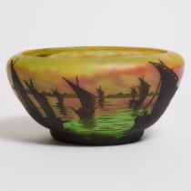 Daum Cameo Glass Marine Landscape Bowl, c.1910, height 3.9 in — 10 cm, diameter 8 in — 20.2 cm