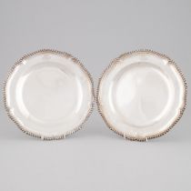 Two George III Silver Dinner Plates, Sebastian & James Crespell, London, 1772, diameter 9.6 in — 24.