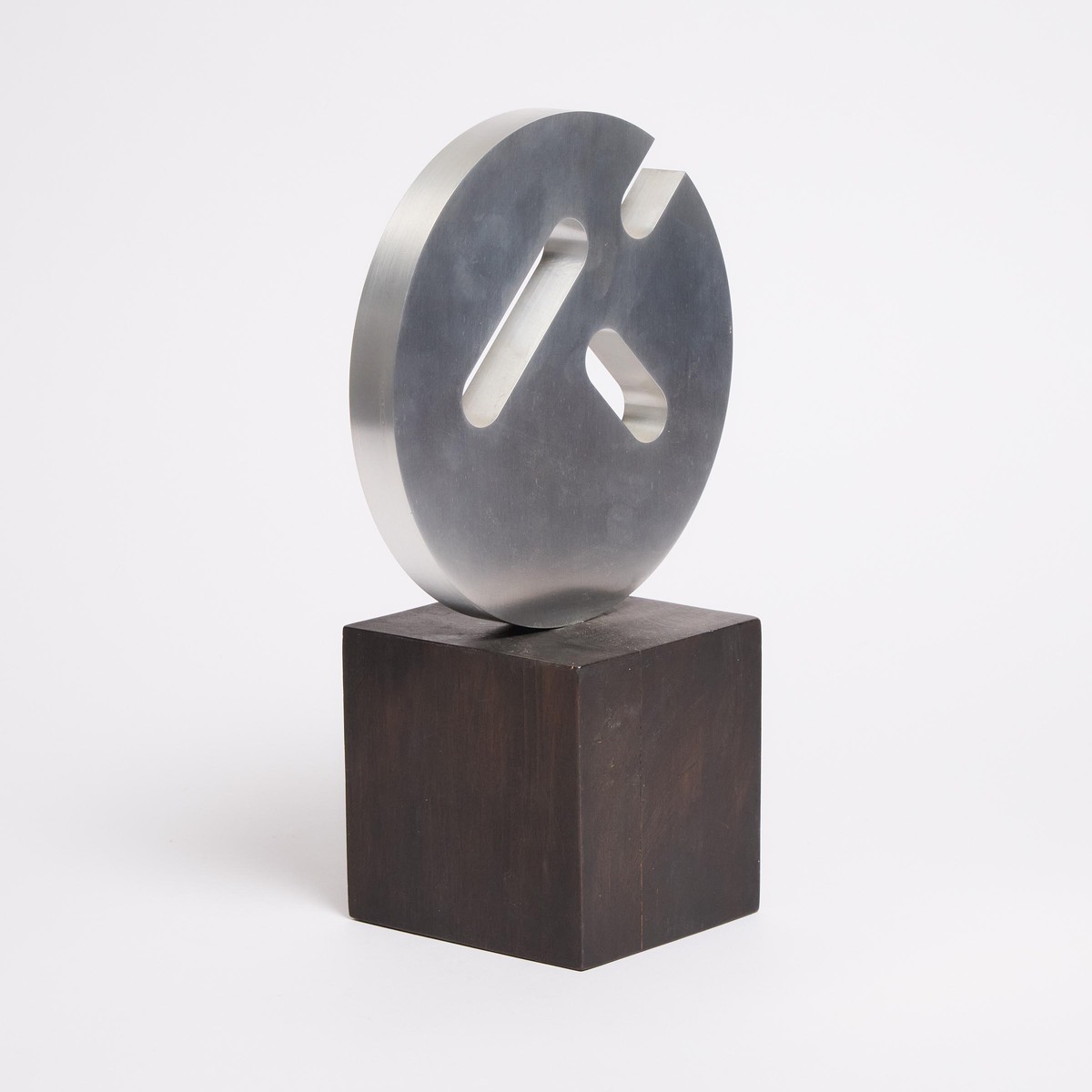 Ulysse Comtois (1931-1999), PATTERN, 1966, sculpture diameter 8.75 in — 22.2 cm; incl. base height 1 - Image 4 of 5