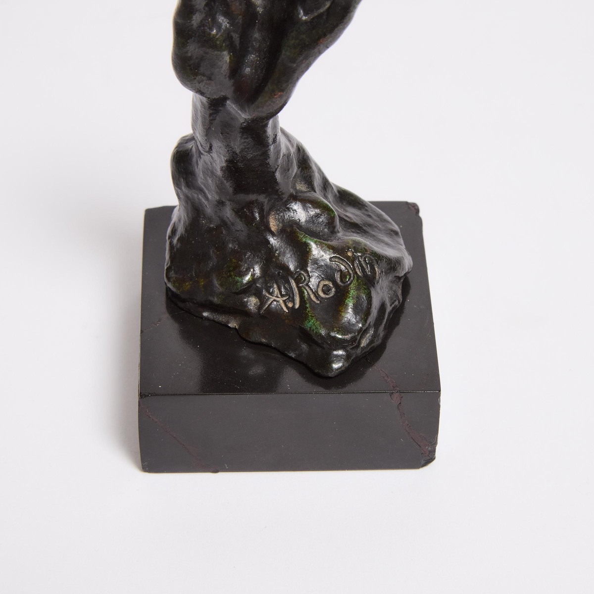 Auguste Rodin (1840-1917), ÉTUDE DE MAIN GAUCHE, HAND NO. 38, CONCEIVED CA. 1885-1900; THIS BRONZE V - Image 3 of 4