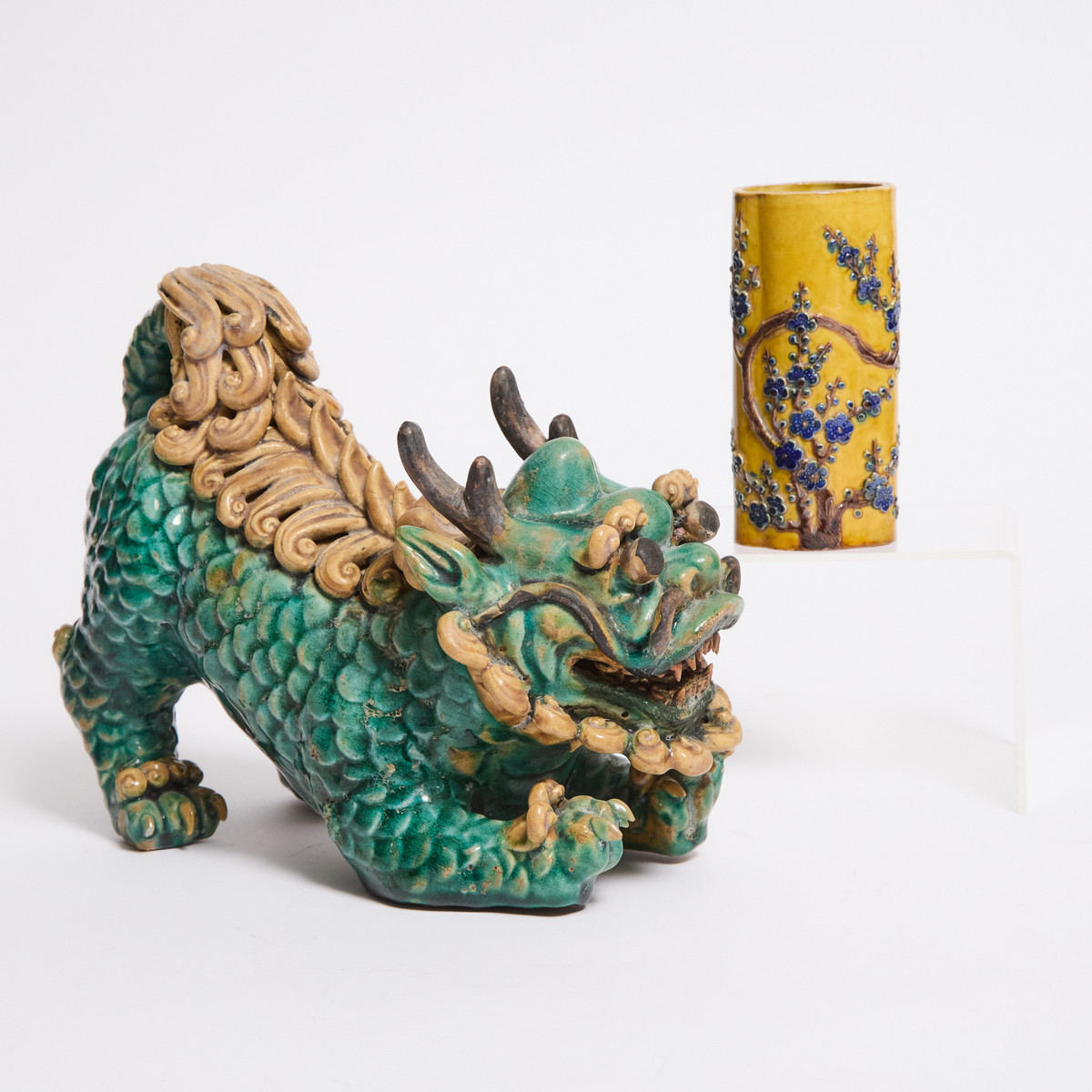 A Sancai-Glazed Figure of a Qilin, Together With a Yellow-Glazed Brush Pot, 19th/20th Century, 晚清/民国