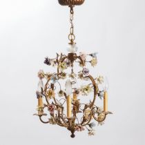 French Vincennes Porcelain Mounted Gilt Tole Four-Light Chandelier, early 20th century, approx. heig