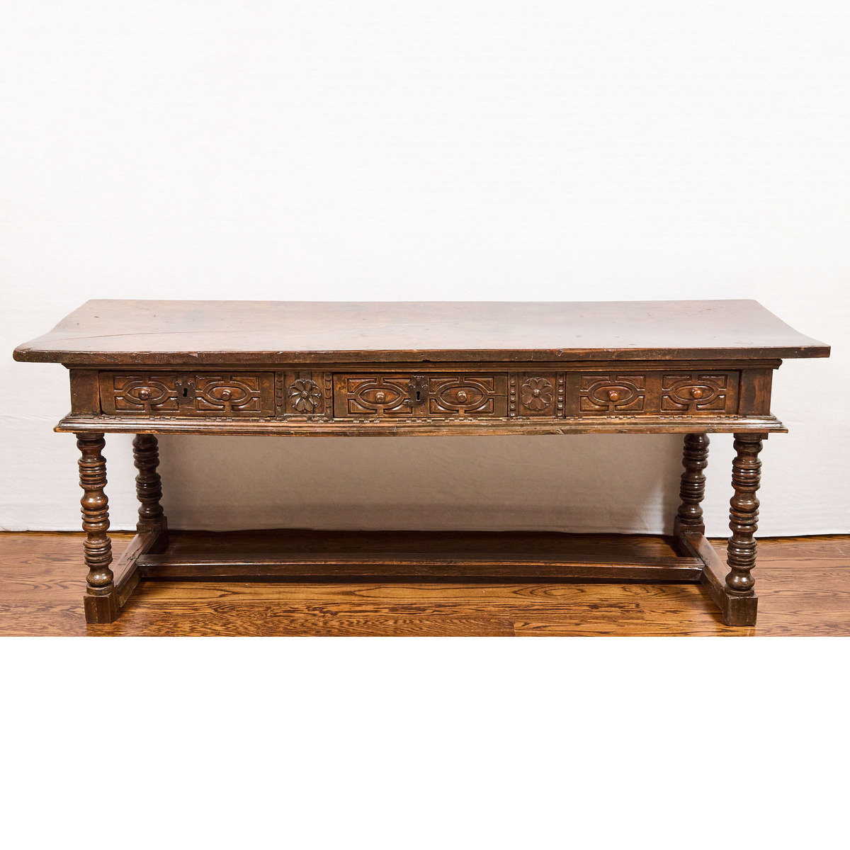 Elizabethan Walnut Refectory Table, c.1600, 34.75 x 91.5 x 30.75 in — 88.3 x 232.4 x 78.1 cm