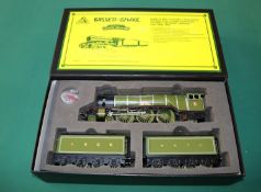 Modern Bassett-Lowke 3-rail electric LNER Class A3 Pacific Locomotive number 4472 "Flying Scotsman",