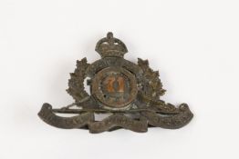 WWI CEF cap badge of the 71st Overseas Field Battery Canadian Field Artillery, with three original
