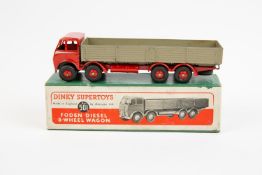 Dinky Supertoys Foden Diesel 8-Wheel Wagon (501). Early DG example, cab, chassis and wheels in