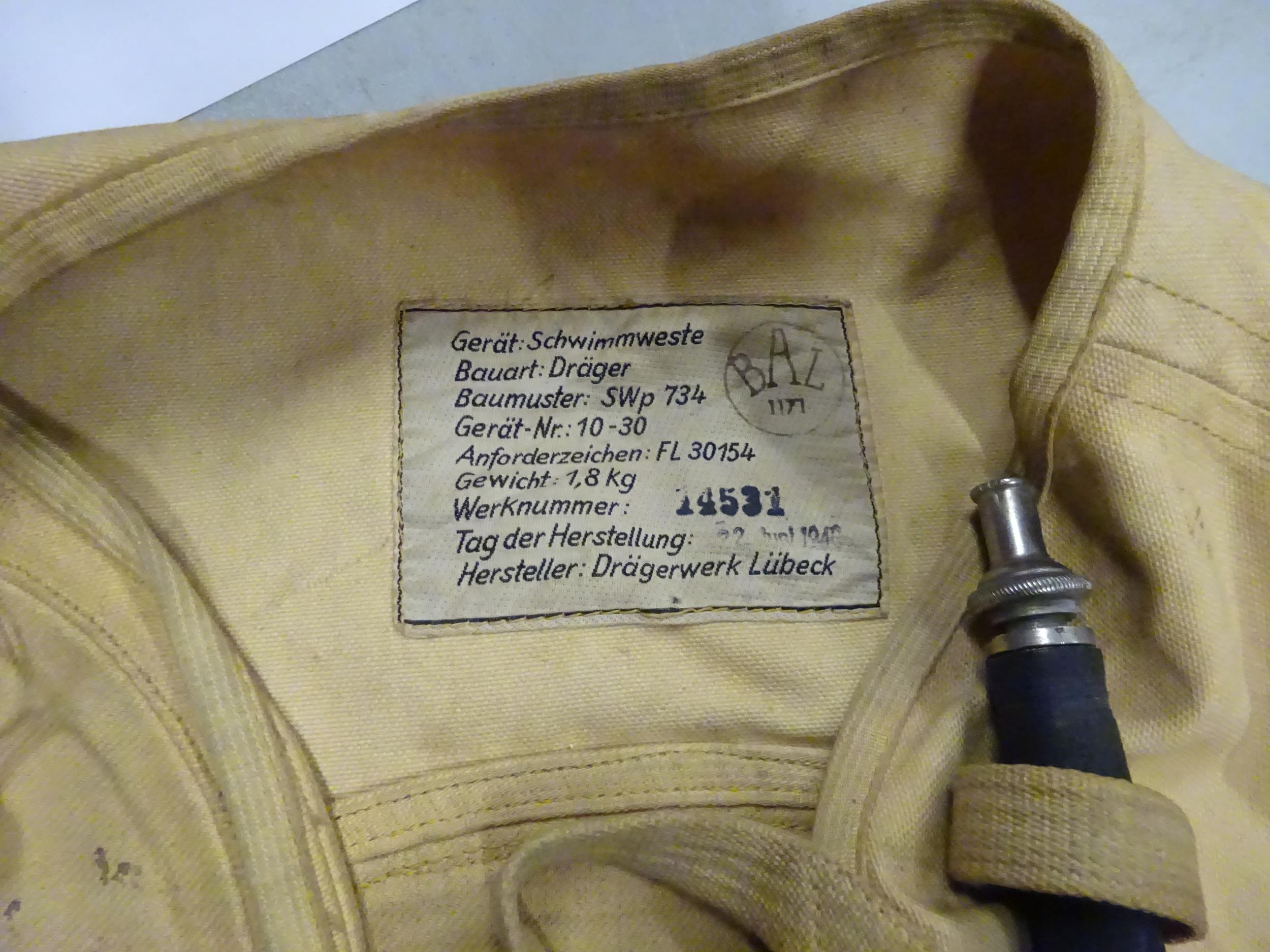 A good WWII Battle of Britain era German Luftwaffe life jacket, with compressed air bottle, and - Image 4 of 5