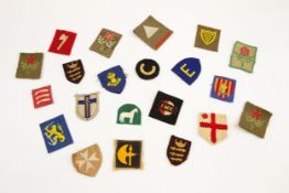 14 WWI/pre WWII British insignia/formation signs and trade badges. £100-120