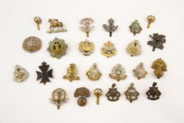 25 Infantry cap badges, including pre 1920 Queens with lugs, bronzed Buffs, 3 Gloucestershire