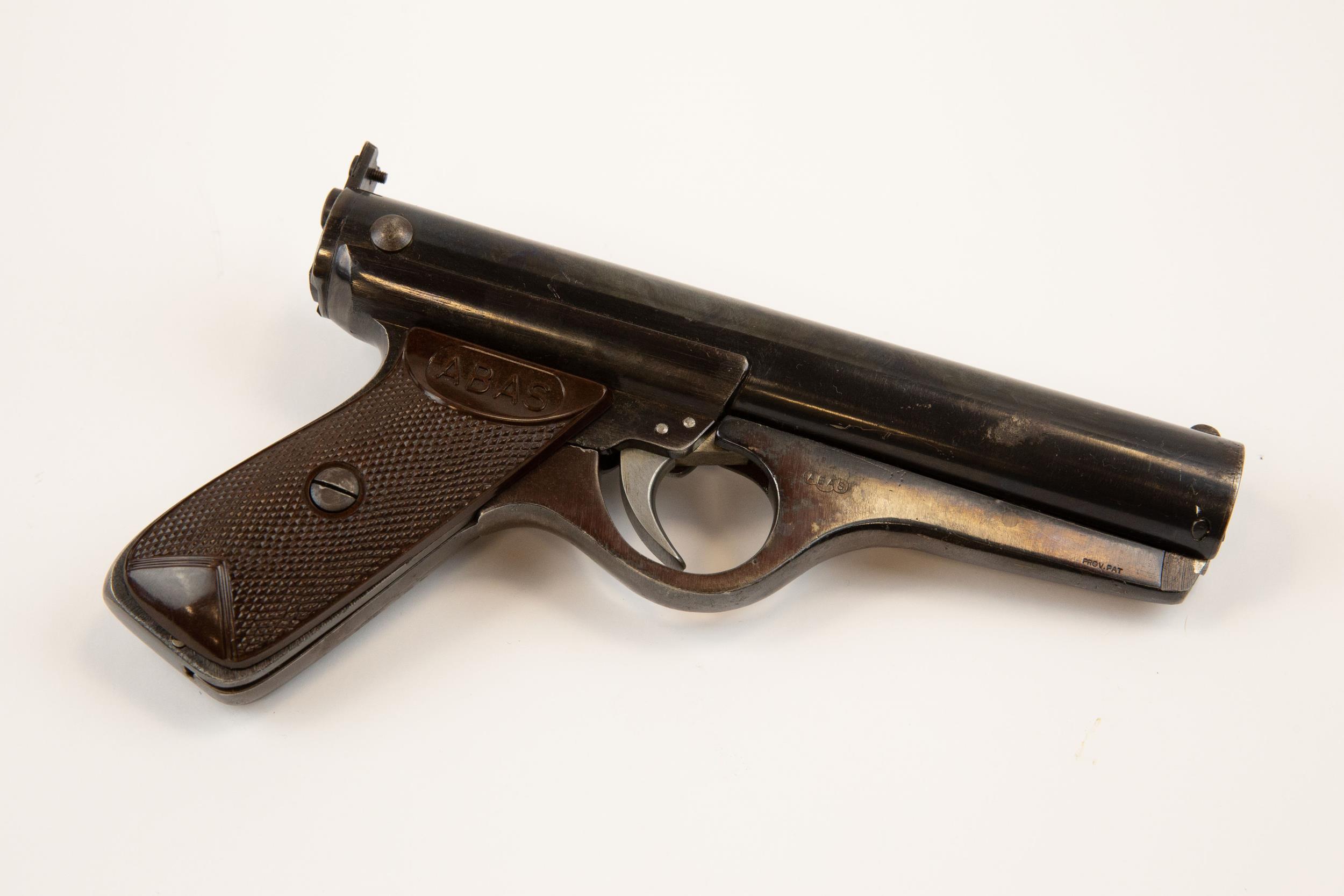 A good rare .177" "Abas Major" 2nd model air pistol, number 1676, marked "Abas Major" on the left of