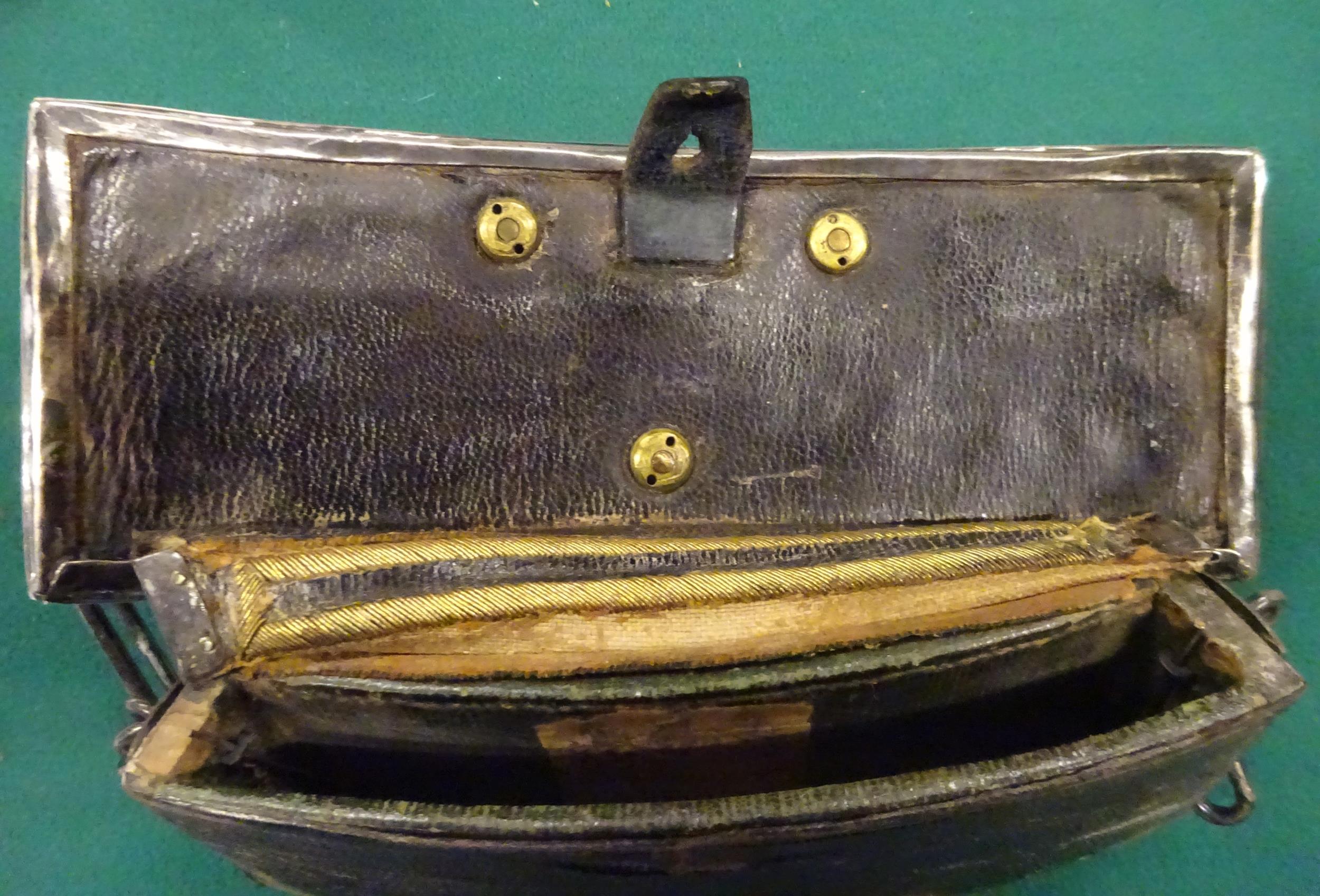 A Victorian cavalry officer's pouch of the 3rd Dragoon Guards, the engraved silver flap HM B'ham - Image 3 of 4