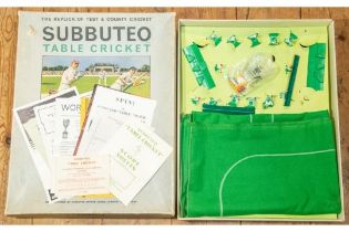 Subbuteo table Cricket. Club edition, Comes with OO scale players figures, stumps, Balls etc. Also