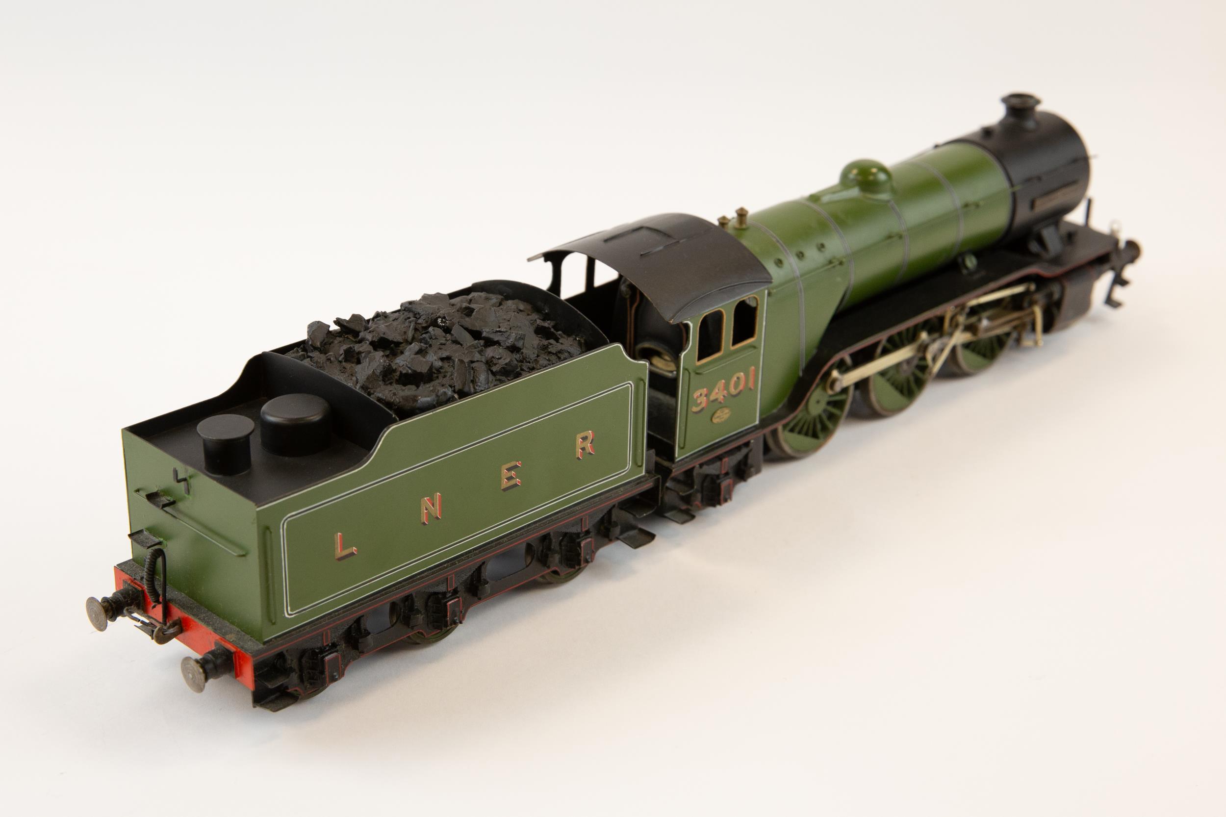 A fine kit built 3-rail O Gauge electric LNER Gresley V4 2-6-2 Tender Locomotive "Bantam Cock", - Image 2 of 2