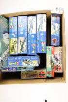 12 unmade Revell and AIRFIX Aircraft and Ship Kits. A 1:144 Dornier DoX "Set". 7x 1:72 - Junkers G-