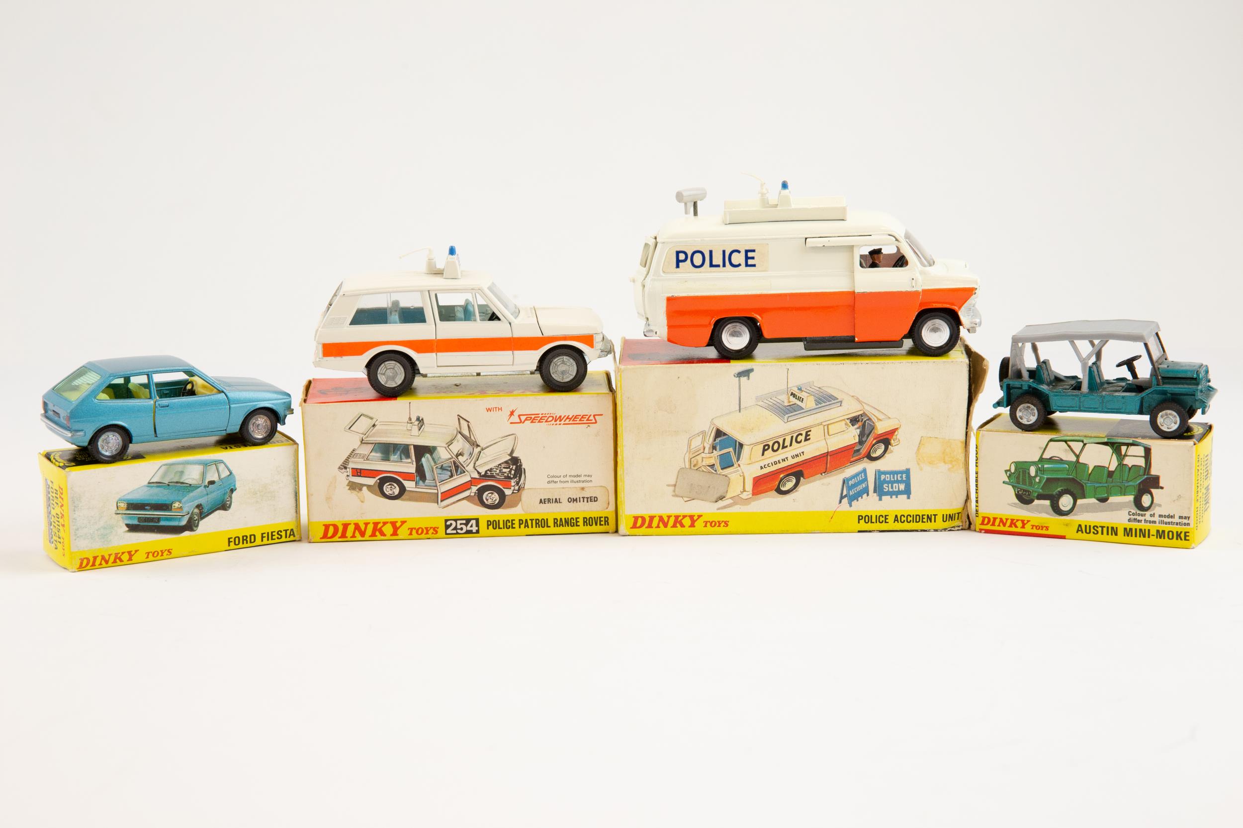 4 Dinky Toys. POLICE Patrol Range Rover (254). In white with paper orange flashes, light blue - Image 2 of 2