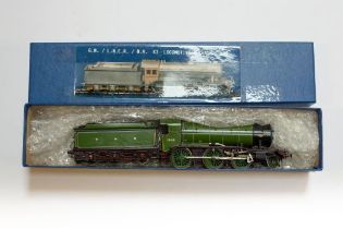 A kit built OO electric GNR Class K3 2-6-0 tender locomotive. 1002, in lined green livery with