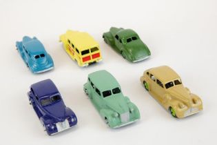 6 well restored Dinky Toys. 5x 39 Series American Cars, Chrysler Royal Saloon, Packard Super 8