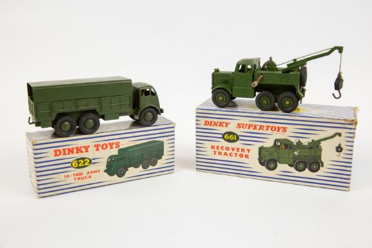 2 Dinky toys Military vehicles. No.622 10-ton army truck, together with No.661 Recovery tractor. - Image 2 of 2