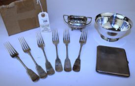 A silver bowl marked Sterling Steiff 135g,11.5cm in diameter, silver salt pot missing liner, 73g,