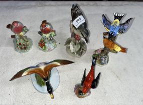 Five Alderley china birds and another