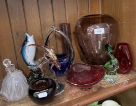 Art glass - 10 items including Murano fish, basket, duck etc