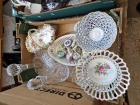 A box of assorted ceramics, trinket boxes and glass.