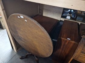 A late Georgian mahogany snap top table.