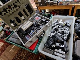 A box of assorted cameras & accessories to iclude Praktica, Olympus, Petri, Minolta, Kodak....