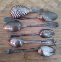 Six assorted Georgian hallmarked silver spoons, including a caddy spoon.