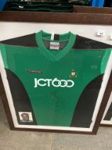 A signed and framed Bradford City goalkeeper football shirt, season 2005-6 (Surridge), signed by