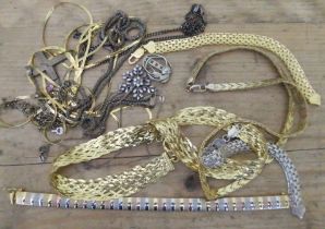 A mixed lot of jewellery to include chains, necklaces and bracelets, marked 925, gross weight 5.