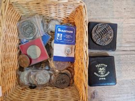 A basket of assorted coins & Preston Guild medallions etc.